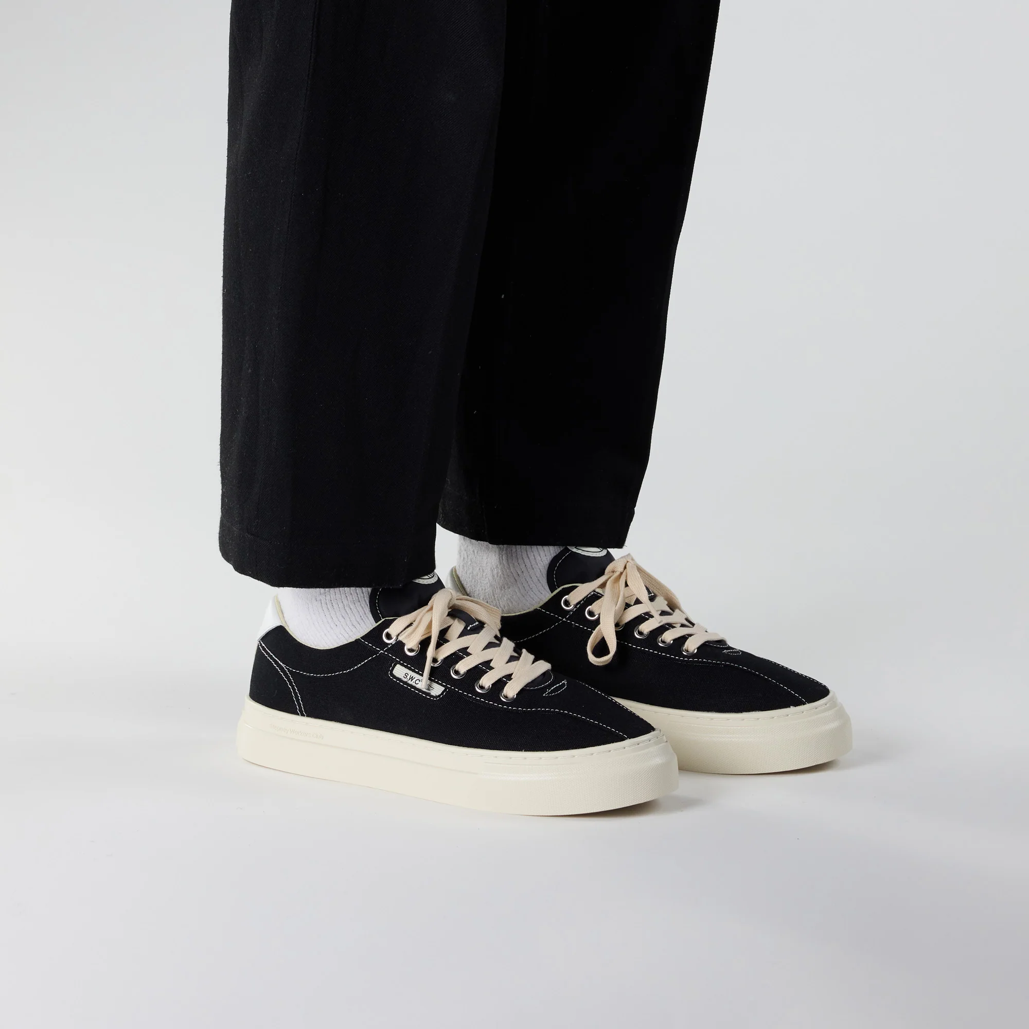 DELLOW 02 CUP CANVAS BLACK - Image 5